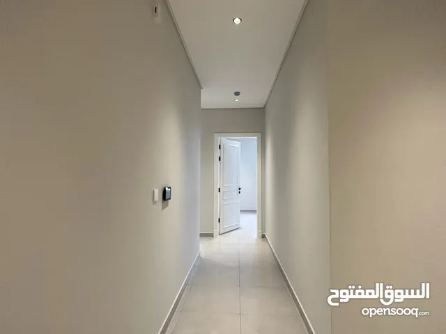 شقة للإيجار حي الملك فيصل في الرياض