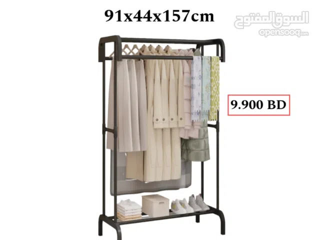 Multipurpose Clothes Hanger: Organize Your Space!