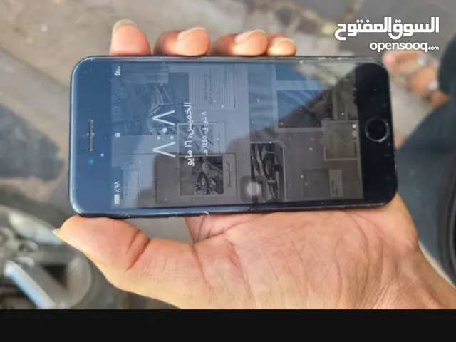 Apple iPhone 8 128 GB in Aden