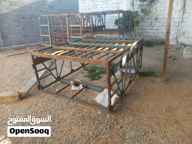 اقفاص اسطوانات خاصة بموزعين الغاز للبيع