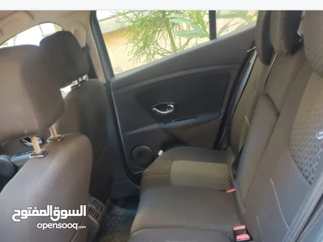 une belle voiture à vendre