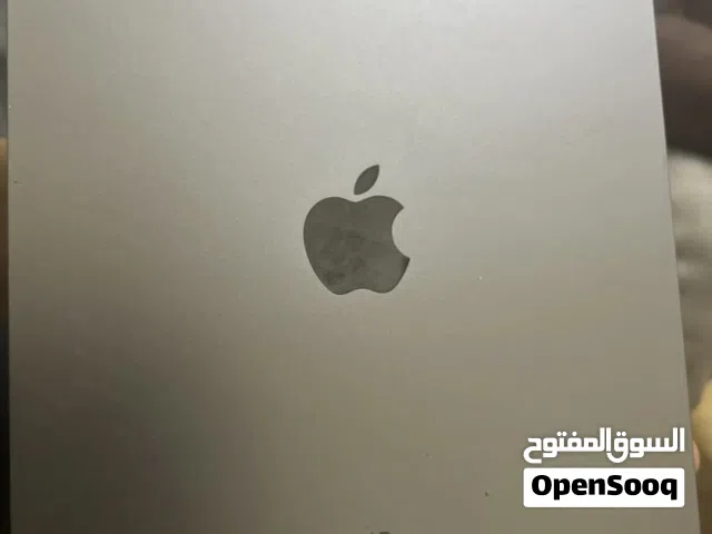 Apple iPad Pro 11 128 GB in Amman