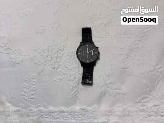 A black watch(brand new)and a silver free watch gift for a very good price after the short time deal