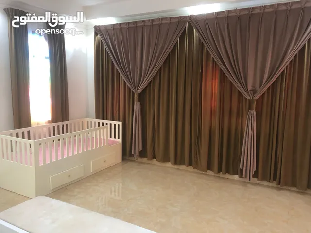 395 m2 5 Bedrooms Villa for Sale in Al Batinah Rustaq