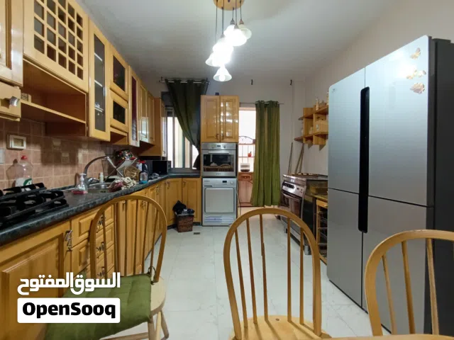 شقة مفروشة للإيجار في رام الله – البيرة – أم الشرايط – قرب دوار الأمين