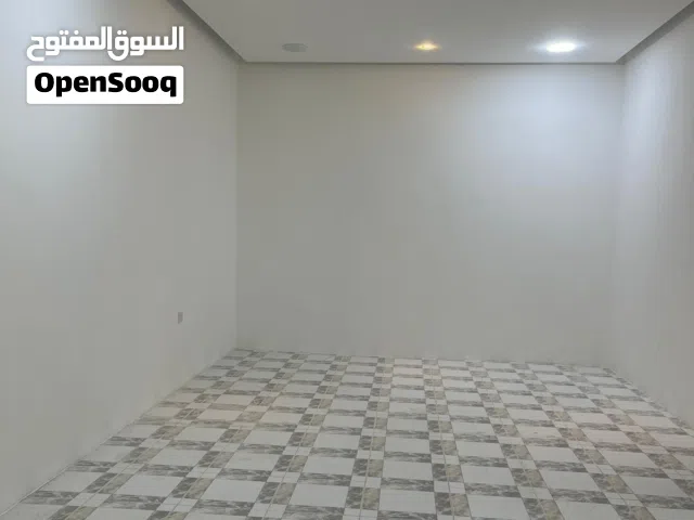 110 m2 2 Bedrooms Apartments for Rent in Central Governorate Jurdab