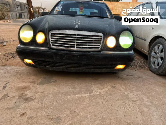 1998 Mercedes Benz E-Class E 200