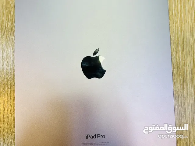 Apple iPad Pro 6 256 GB in Basra