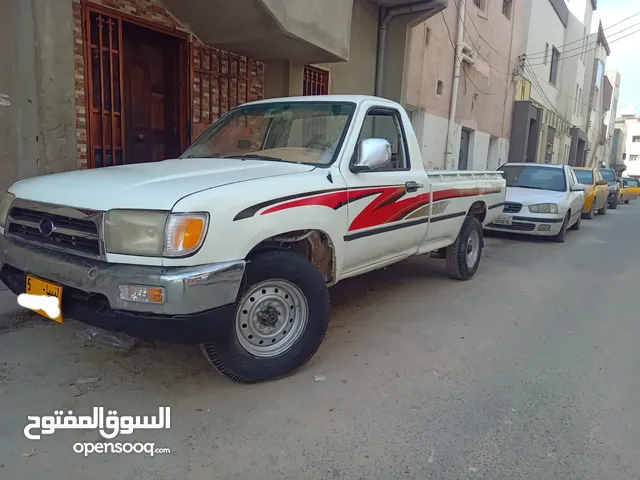 Used Toyota Hilux in Tripoli