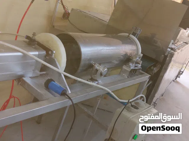 ماكينه عجين وبطاطا