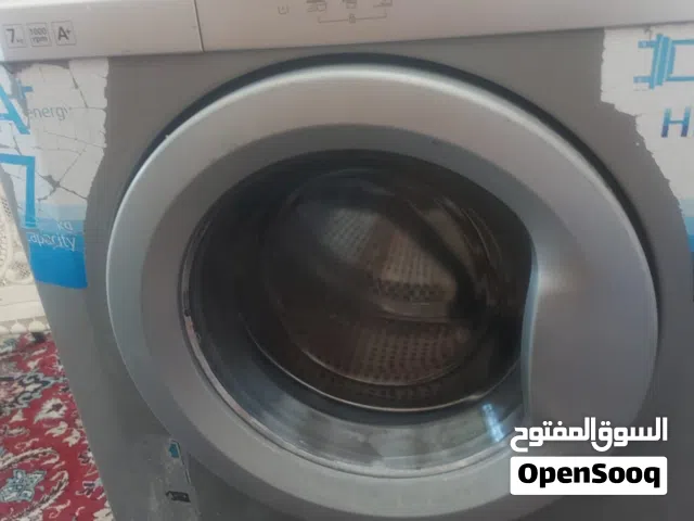 غسالة  بيكو بحجم 7 كيلو بحالة جيد  للبيع.
