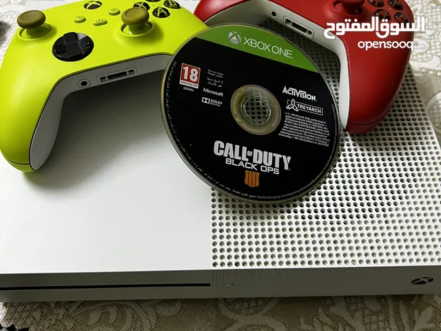 Xbox one s مستعمل/مفتوح بحاله جيدة