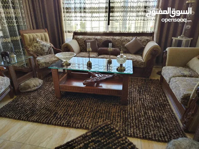 طقم كنب ضيوف 7 مقاعد