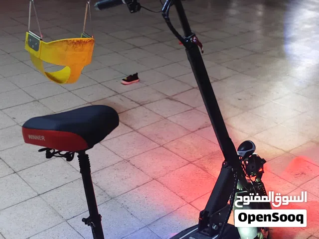 للبيع اسكوتر نظيف
