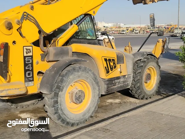 للرافعات التلسكوب والكريانت للايجار الشهري واليومي والمشاوير داخل الرياض وخارج الرياض