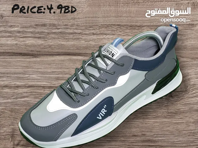 44 Sport Shoes in Northern Governorate