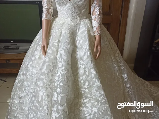 فستان عروس لبسة واحدة