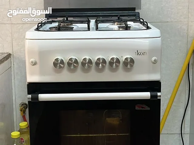 cooking range in good condition