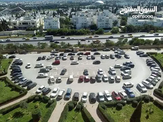 للبيع شقة مفروشة 4 بيوت و صالة