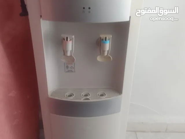كولر فاملي شبك بحالة ممتازة في الزرقاء