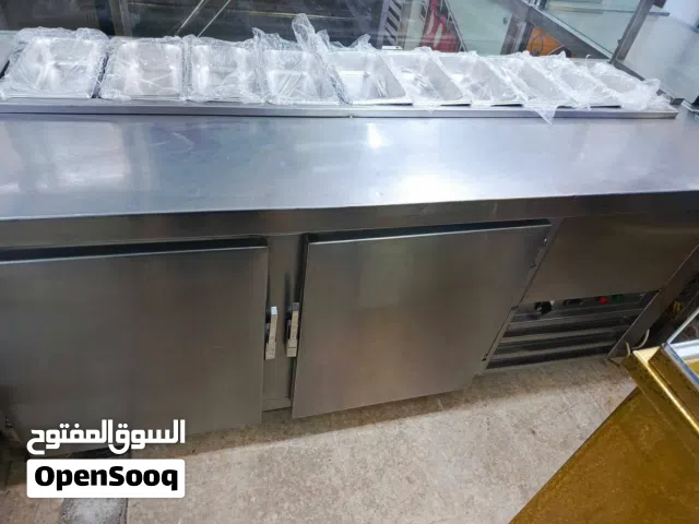 ثلاجه عرض اجبان وحلويات وايسكريم للبيع في اب