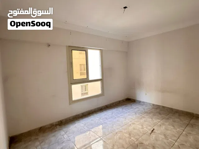 129 m2 3 Bedrooms Apartments for Rent in Alexandria Seyouf