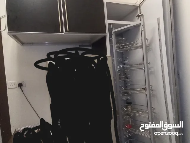 للبيع بداعي السفر