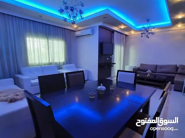 Lac2 قرب من مقهى 716
