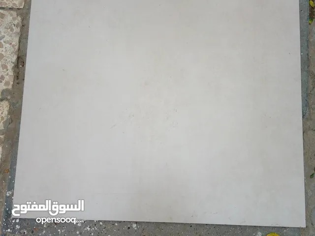 135 m2 More than 6 bedrooms Townhouse for Sale in Basra Al-Hayyaniyah