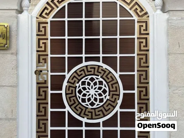 محددة القيسي لكافة أشغال الحدادة والديكور والحدادة والألمنيوم  مستعدون على تلبية جميع رسمات والأشكال