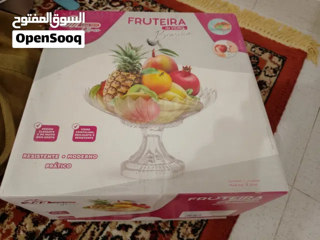 صحن زجاجي كبير