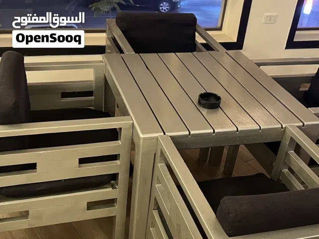 طاولات وكراسي خشب زان. يصلح لمطعم/كافية/سفره/حديقه/بيت