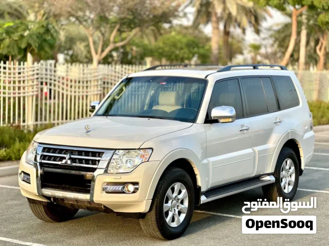 2016, Mitsubishi, Pajero, GLS MID