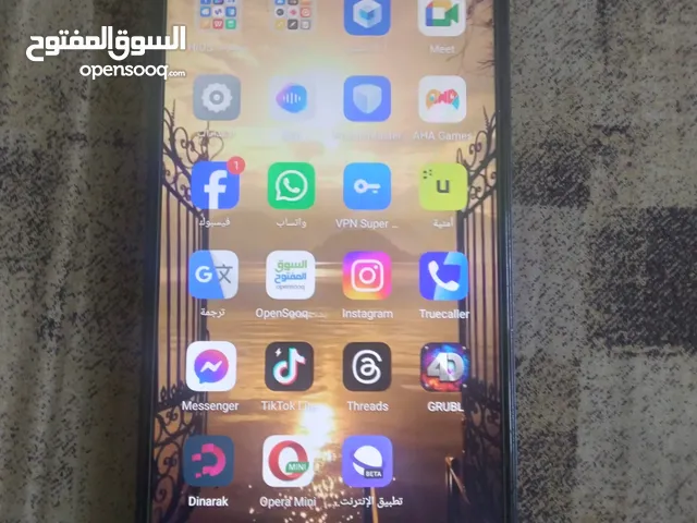 Tecno Spark 128 GB in Amman