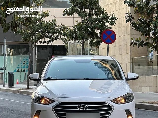 Used Hyundai Avante in Amman
