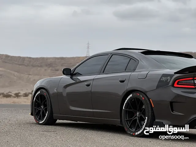 للبدل مع رنجات SRT وكالة فقط