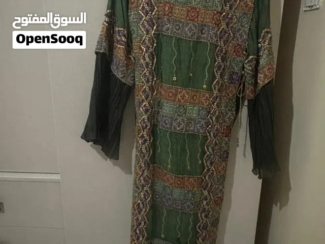 فستان خليجي للبيع