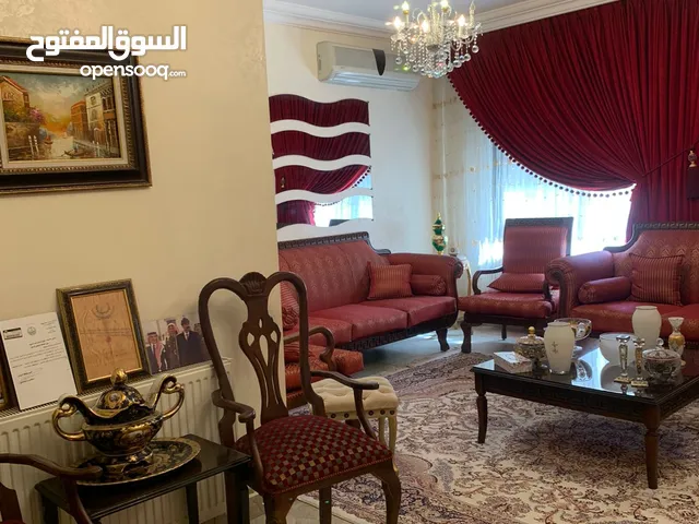 196m2 4 Bedrooms Apartments for Sale in Amman Khalda