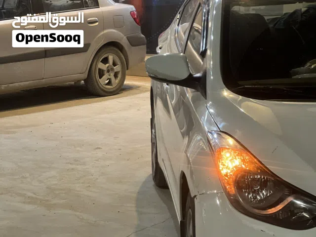 هونداي افانتي 2012