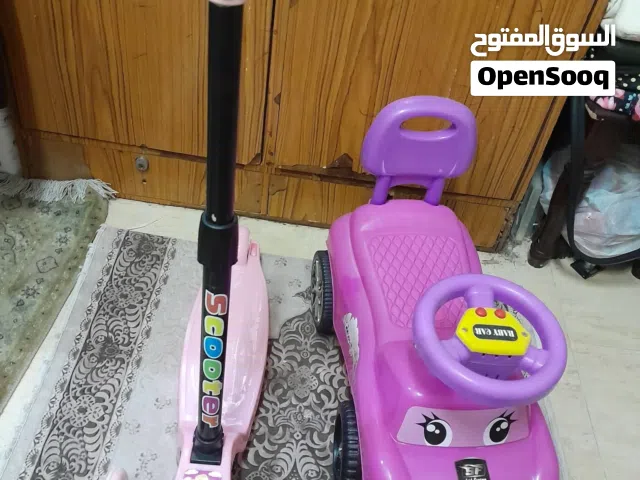 عربة بها موسيقى واسكوتر 2 ريال للإثنين