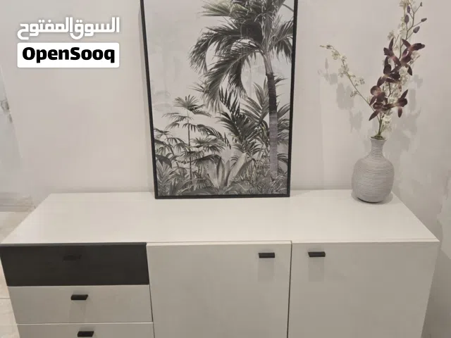 Console like new for sale كونسول راقي للبيع