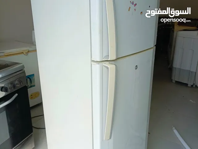 LG refrigerator good condition for sale