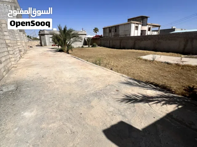 منازل سكني في حي سندباد شارع محطة الوقود 5 قطعه علي يمين