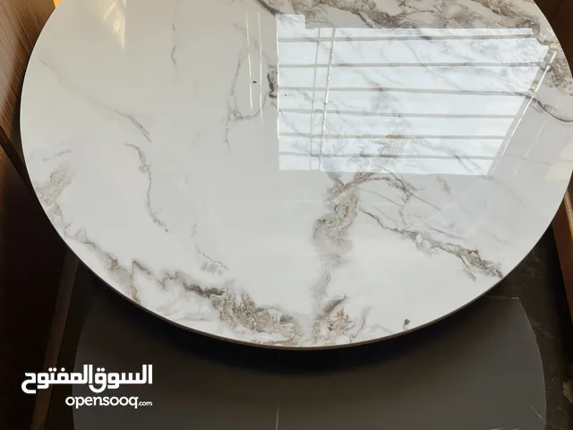 طاولات وسط تنتين