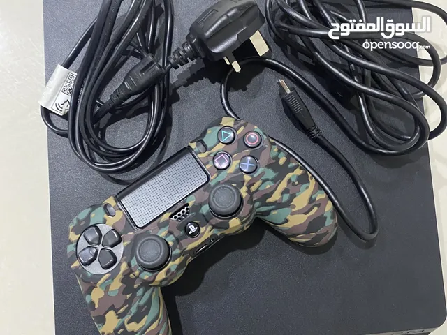 PlayStation 4 PlayStation for sale in Al Dhahirah