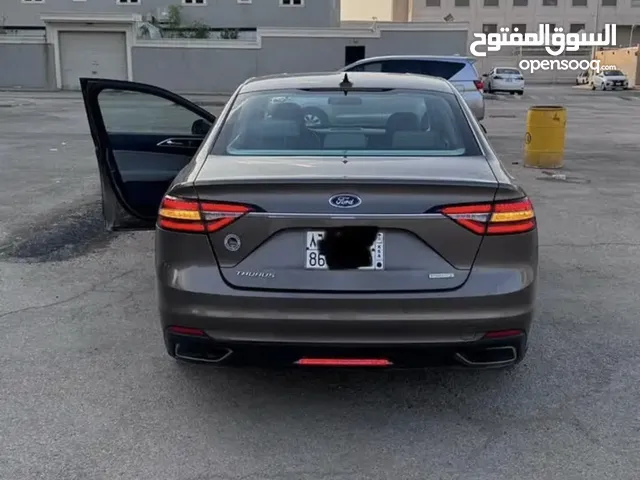 Ford Taurus 2020 in Al Riyadh