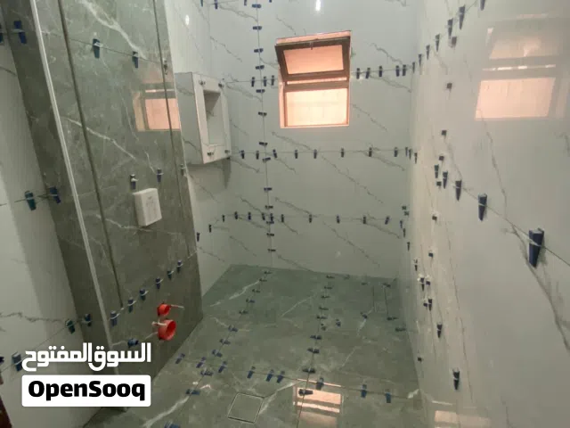 بليط ابو وسام كافه اعمال البلاط والديكورات والرخام والسيراميك بجميع أنواعه وأشكاله وشغل نضيف