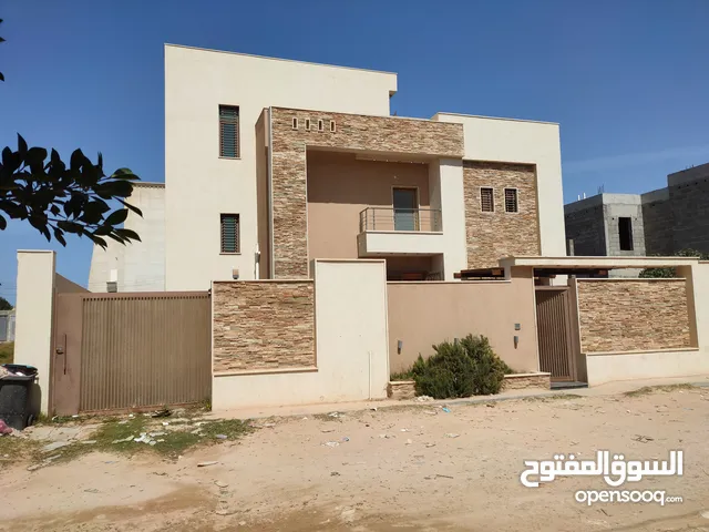 350 m2 More than 6 bedrooms Villa for Sale in Tripoli Al-Krama