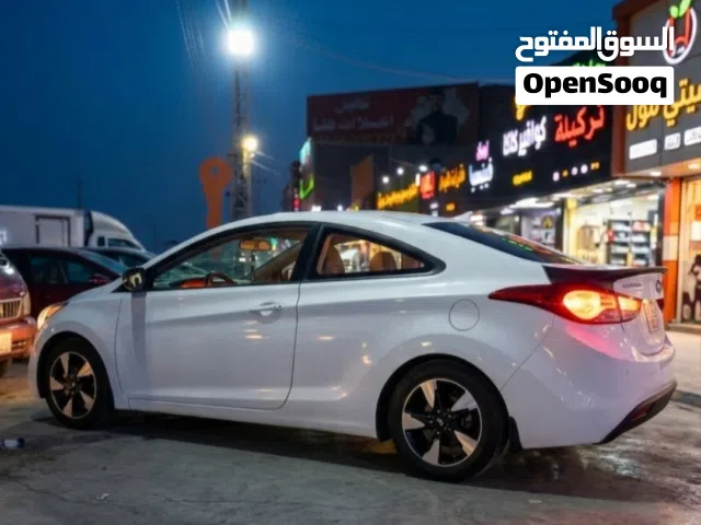 2013 هيونداي النترا Sport