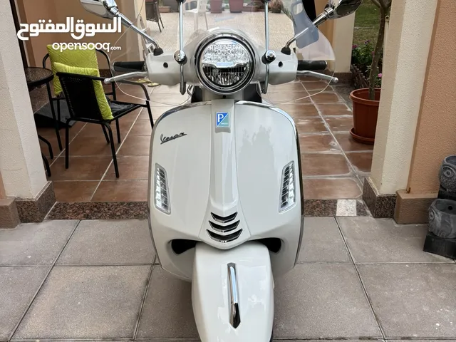 Vespa GTS 300 super 2024 as new